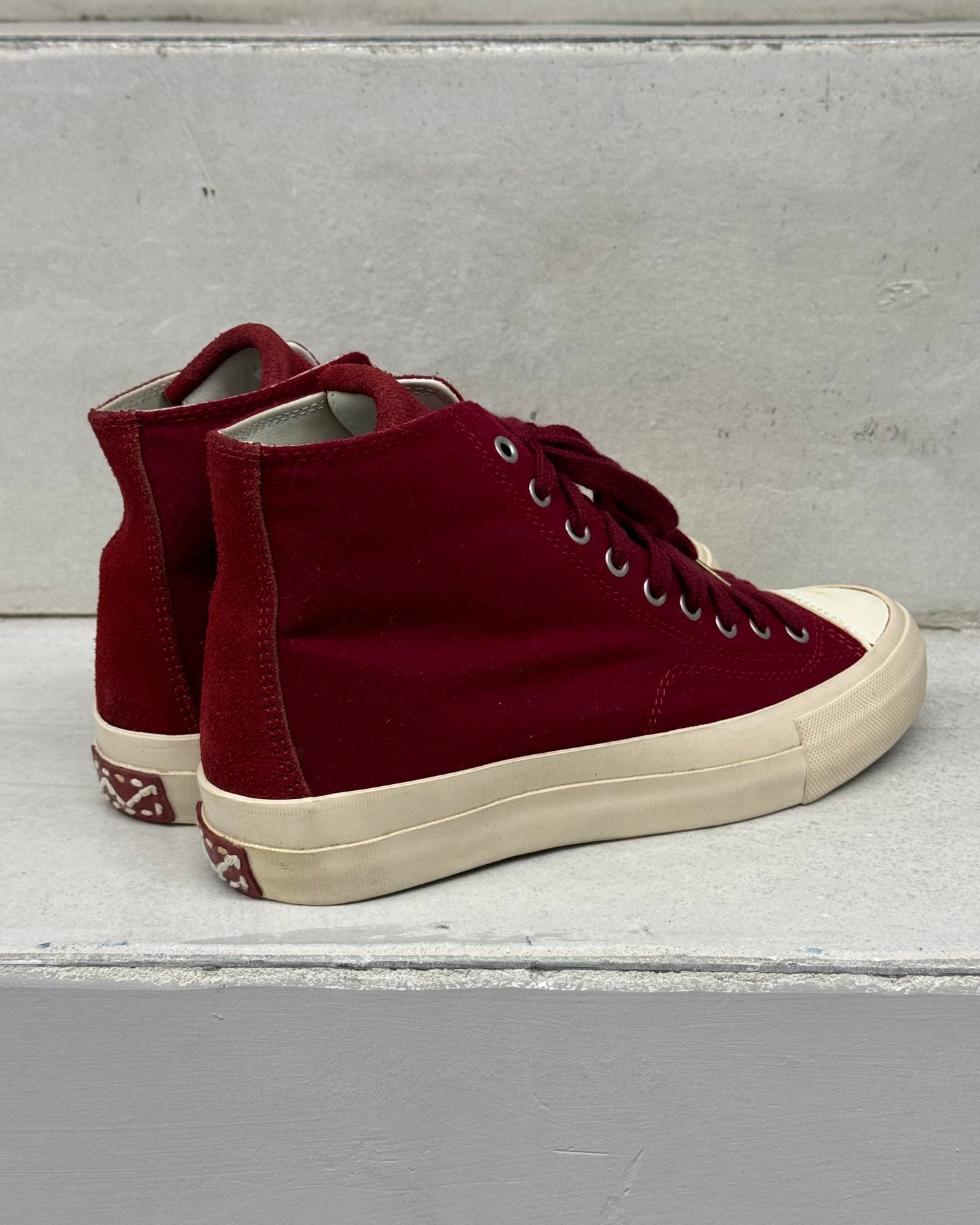 VISVIM FW17 SKAGWAY HI IN BURGUNDY SNEAKERS