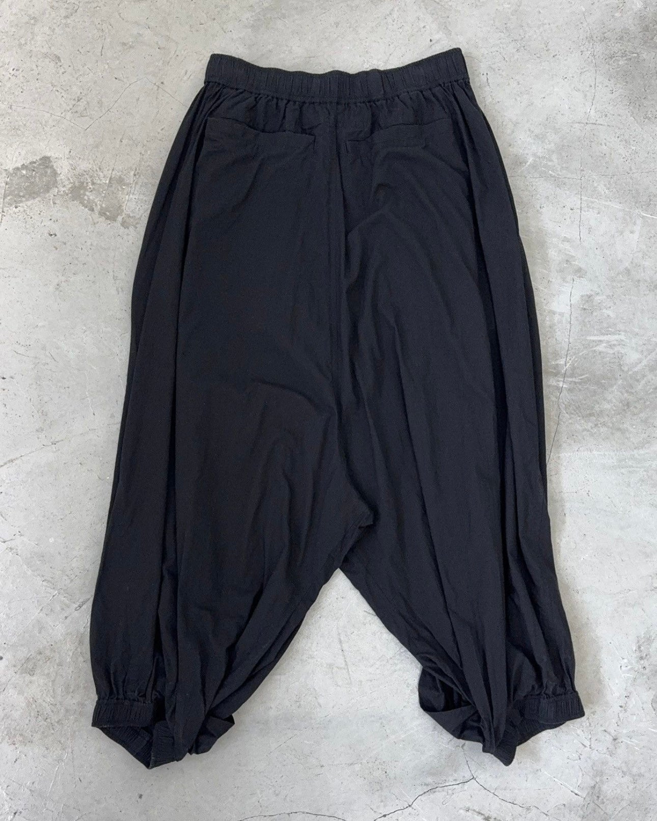 JULIUS SS20 WIDE CROPPED PANTS