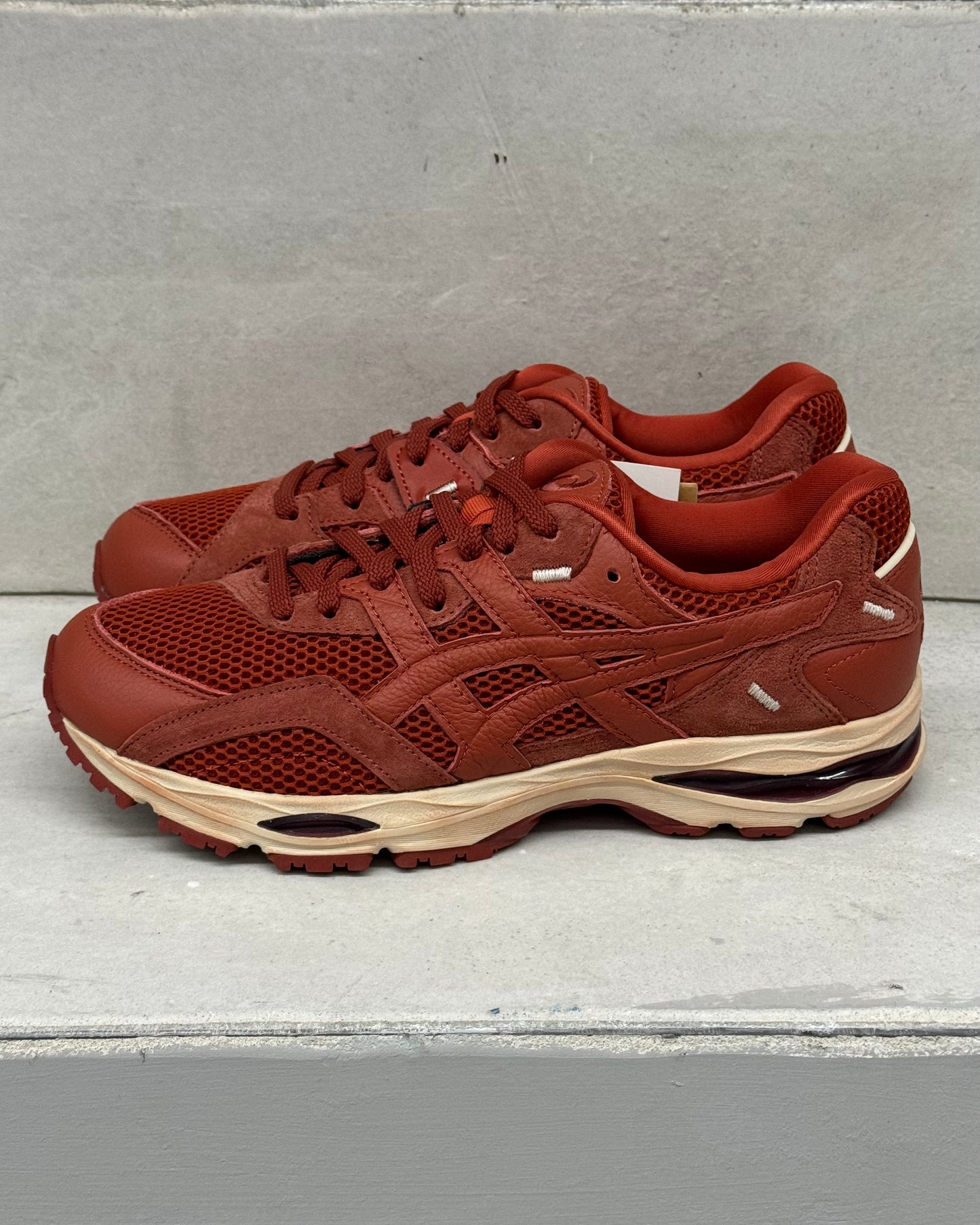 ASICS X DENIM TEARS GEL-MC PLUS IN BURNT OCHRE SNEAKERS