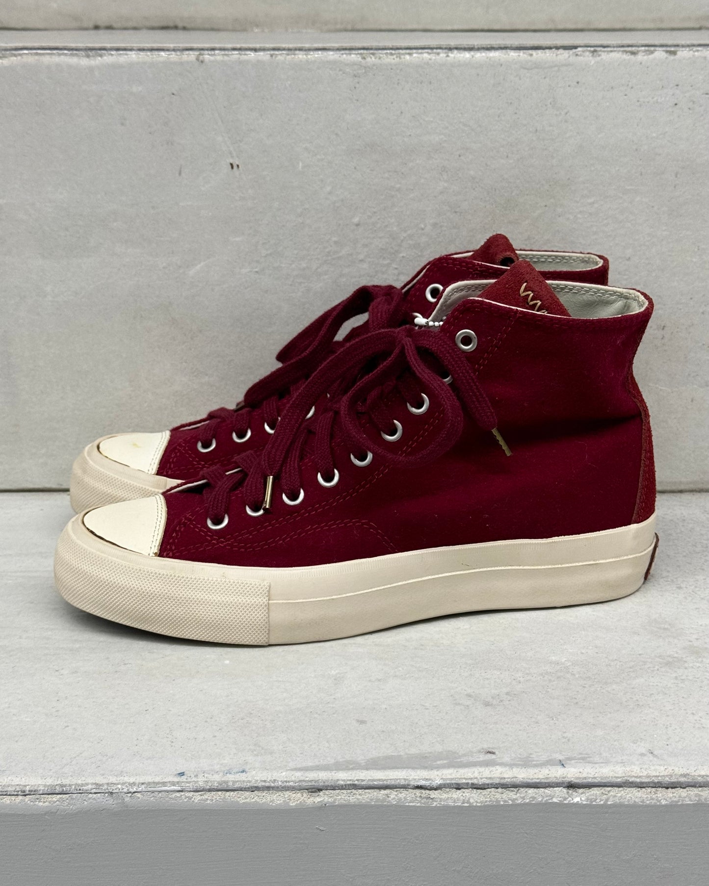 VISVIM FW17 SKAGWAY HI IN BURGUNDY SNEAKERS