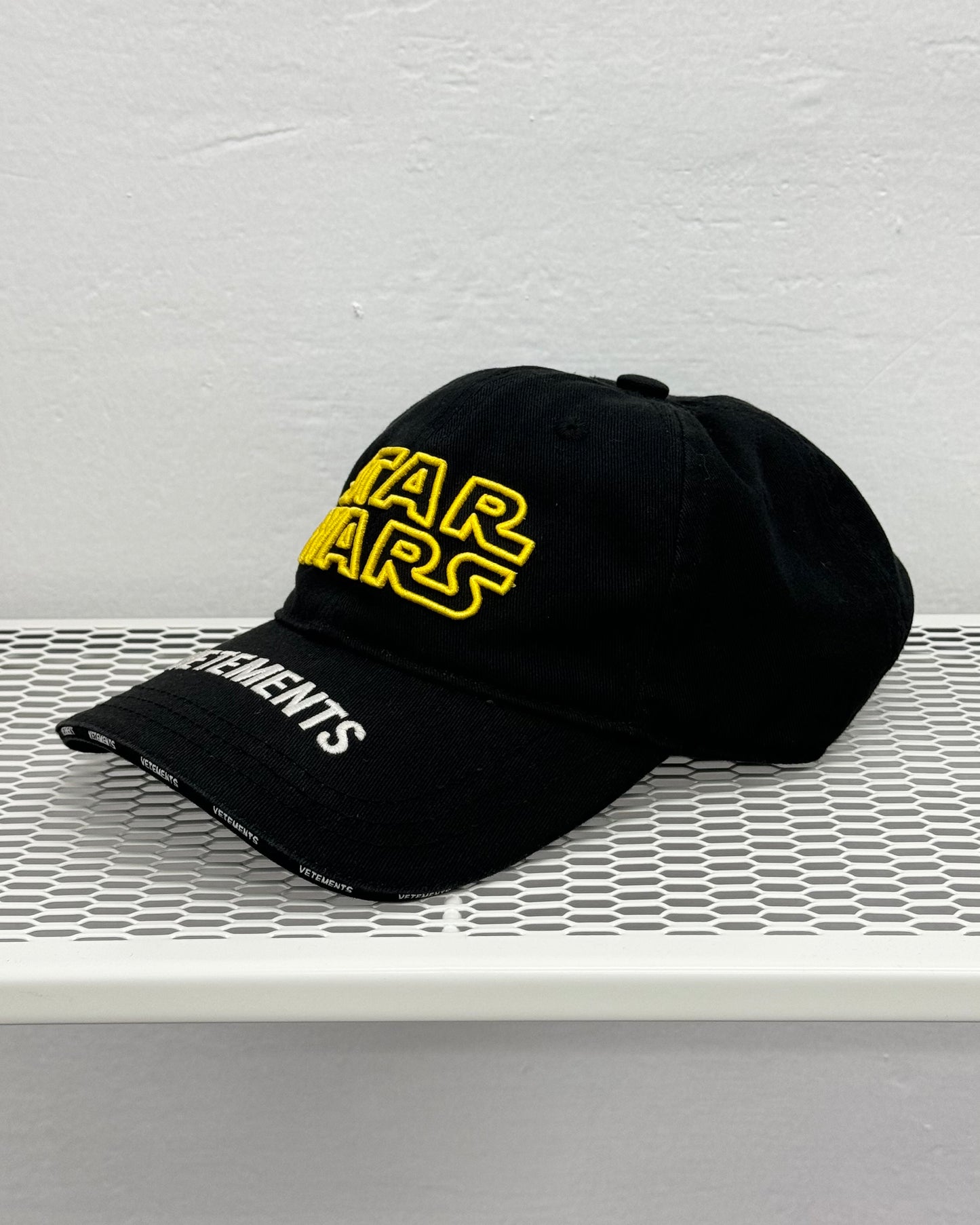 VETEMENTS X STAR WARS LIMITED EDITION EMBROIDERED LOGO HAT